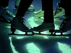 Szombat esti Jégdisco a Jégcsarnok Veszprémben